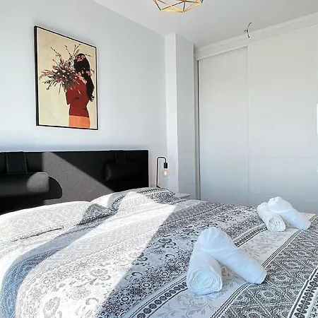 Fuer 4 Personen Ca 60 Qm In Nerja, Andalusien Costa Del Sol Apartment *
